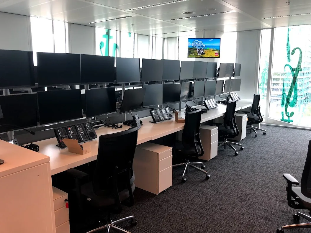 Dealingroom / Trading Desks