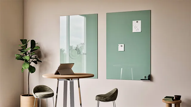 Chameleon Sharp Glassboard 2